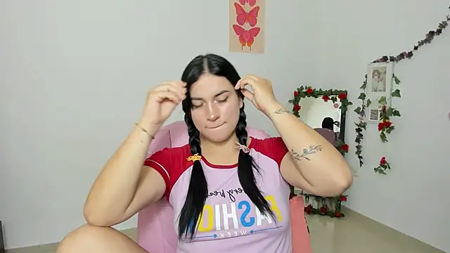 Emic  online show from 20, 11, 2025