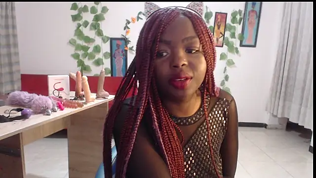  Zooee online show from 25, 10, 2025