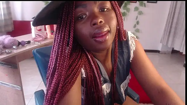  Zooee online show from 26, 10, 2025