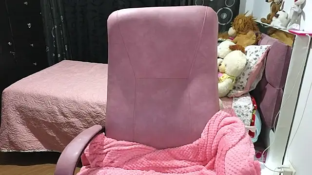 scarletteowens online show from 17, 2, 2025