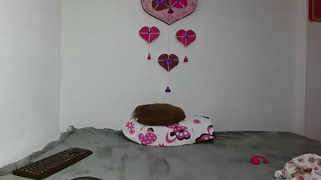 anybellucci43 online show from 22, 10, 2025