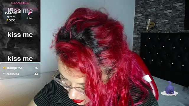 Bruja  Scarlata online show from 14, 3, 2025