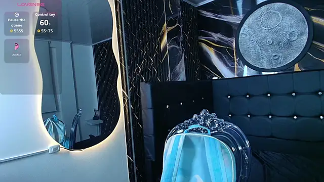 Bruja  Scarlata online show from 24, 9, 2025