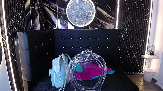 Bruja  Scarlata online show from 27, 10, 2025