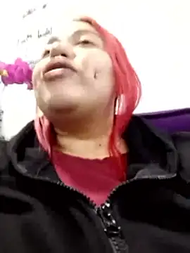 Bruja  Scarlata online show from 13, 1, 2026