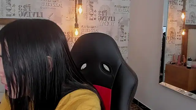 CASSIESTONEMM1 online show from 28, 12, 2024