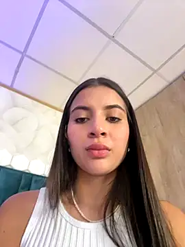 AnitaKariri online show from 17, 9, 2025