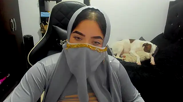 janna isa online show from 18, 10, 2025