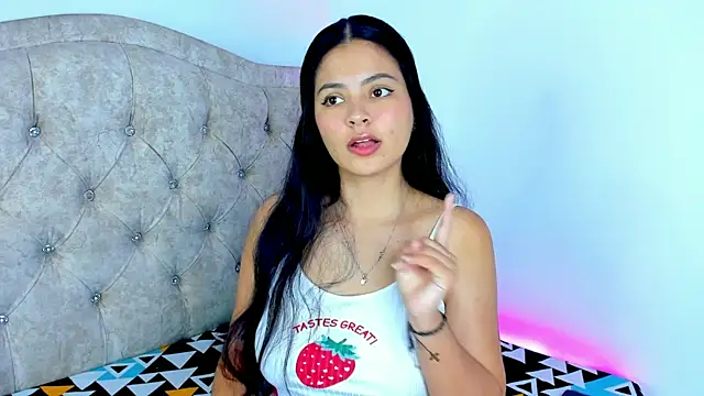 Snapshot of Amandalorense_ chatting on 20, 6, 2026 Amandalorense online show from 20, 6, 2026