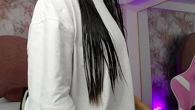 Celeste Storm online show from 5, 3, 2025