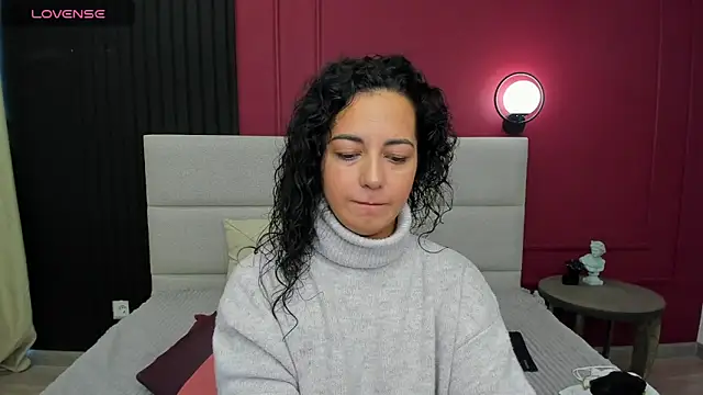 Linda Insatiable online show from 19, 9, 2025