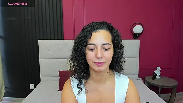 Linda Insatiable online show from 26, 9, 2025