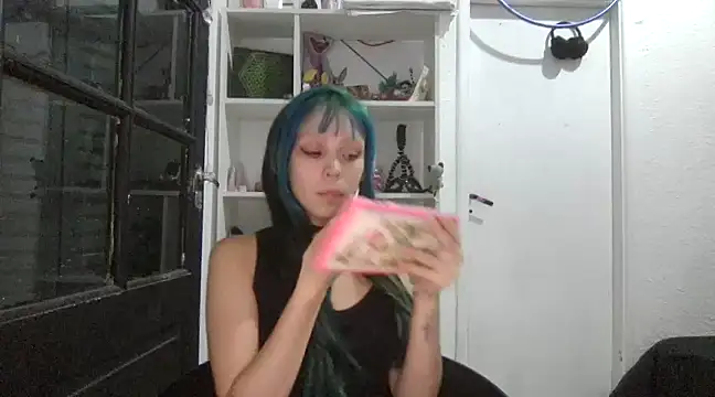 Snapshot of loletabb chatting on 22, 3, 2025 loletabb online show from 22, 3, 2025