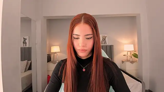 Madie  collins online show from 15, 9, 2025