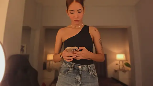 Madie  collins online show from 9, 9, 2025