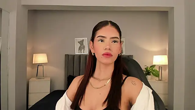 Madie  collins online show from 19, 3, 2025