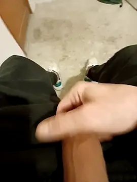 casper0303 online show from 13, 2, 2026