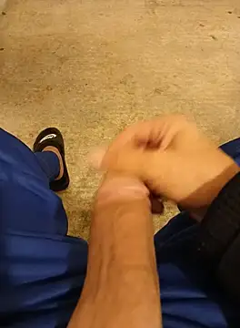 casper0303 online show from 9, 9, 2025