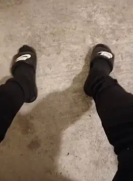 casper0303 online show from 12, 10, 2025