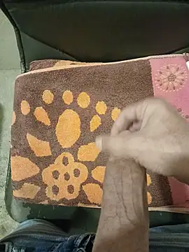 casper0303 online show from 10, 9, 2025