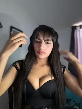 Dulceeany online show from 12, 2, 2026