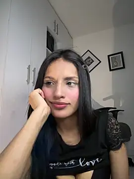 Dulceeany online show from 3, 12, 2025