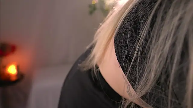 lorrie love story online show from 20, 10, 2025