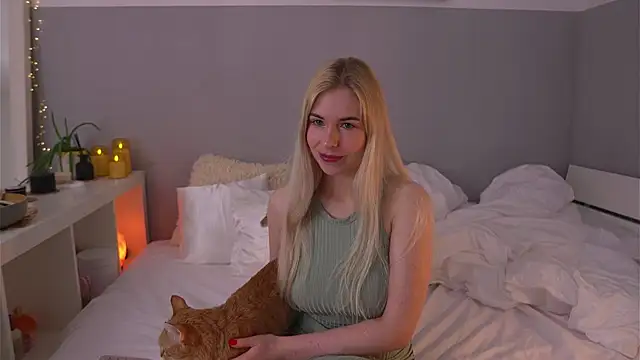 lorrie love story online show from 24, 4, 2026