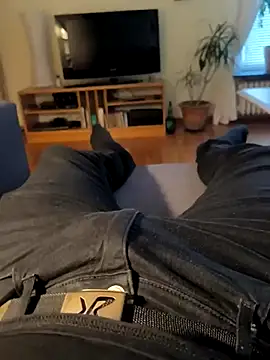 OdinWolf1990 online show from 8, 3, 2025