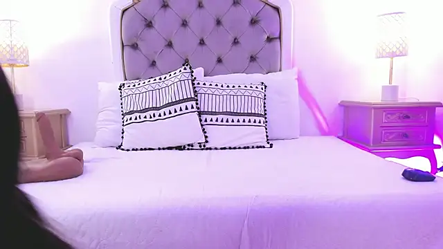 martina rivera  online show from 17, 3, 2026