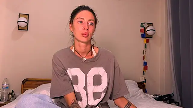    art online show from 13, 1, 2026