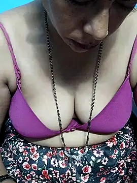 Urmila bhabhii online show from 26, 9, 2025