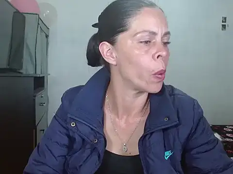 Marilyn xxxx online show from 10, 3, 2026