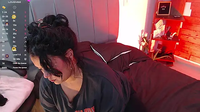 VictoriaMontero30000 online show from 24, 9, 2025