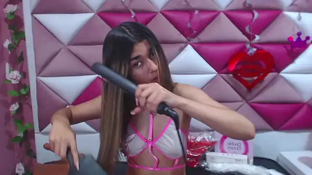 NahomiConnor  online show from 5, 3, 2025