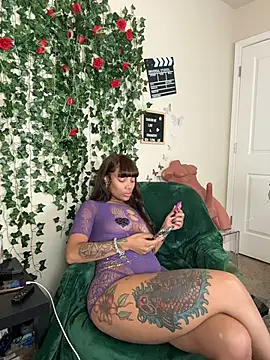 butterflybootyy online show from 11, 11, 2025