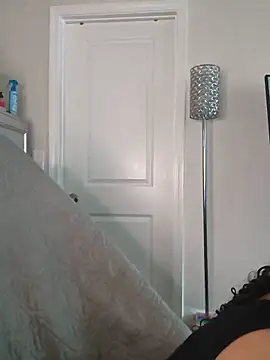 butterflybootyy online show from 1, 6, 2026