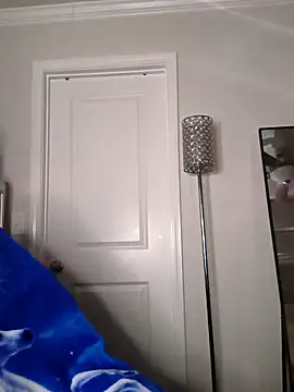 butterflybootyy online show from 17, 5, 2026