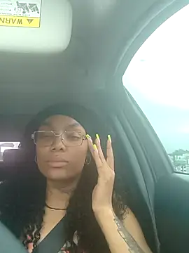 butterflybootyy online show from 28, 4, 2026