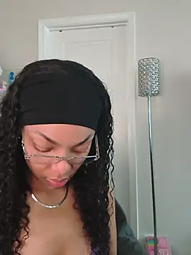 butterflybootyy online show from 29, 5, 2026
