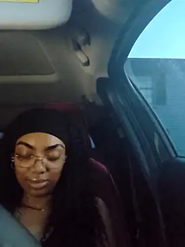 butterflybootyy online show from 15, 5, 2026