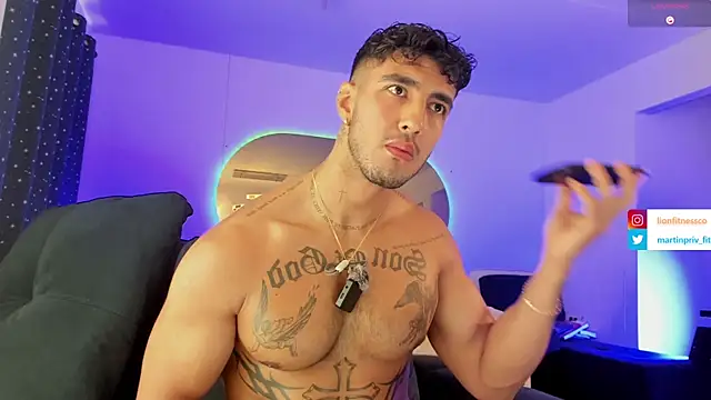 JACOB MARTINS online show from 2, 3, 2025