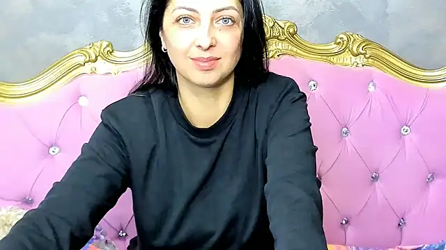 DivinSandra online show from 27, 2, 2025