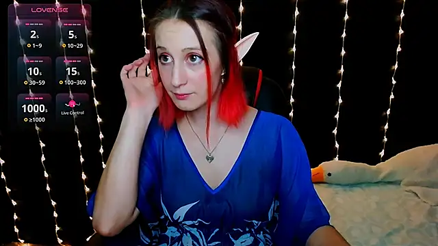 Snapshot of AgathaNoxe chatting on 7, 1, 2025 AgathaNoxe online show from 7, 1, 2025