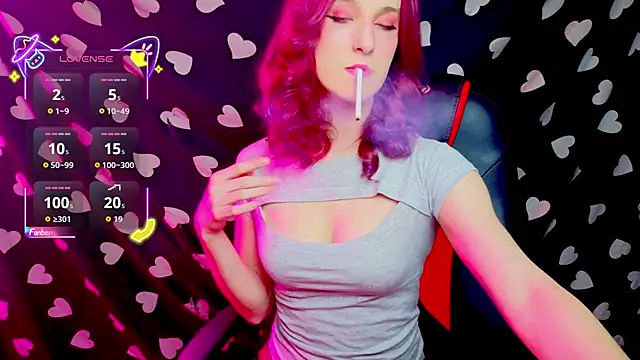 AgathaNoxe online show from 15, 4, 2026