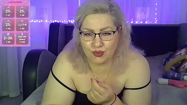 AngelinaGlam online show from 1, 12, 2025