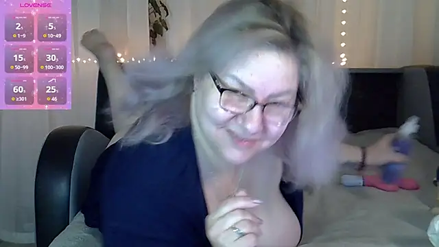 AngelinaGlam online show from 11, 10, 2025