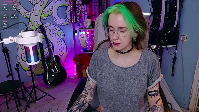Snapshot of Cumpotik_Eve chatting on 26, 6, 2026 Cumpotik Eve online show from 26, 6, 2026