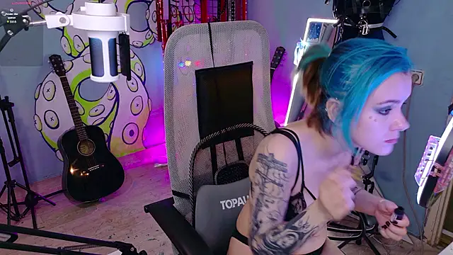 Snapshot of Cumpotik_Eve chatting on 21, 7, 2026 Cumpotik Eve online show from 21, 7, 2026