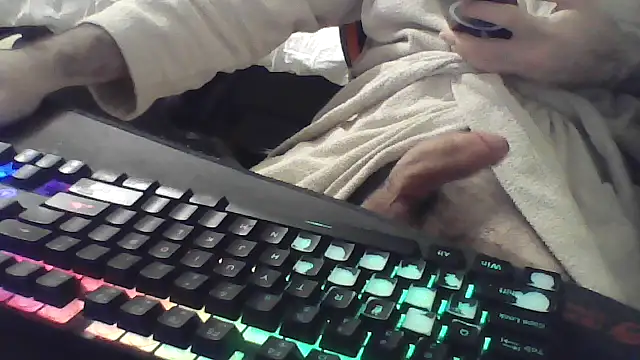 squiddy 69 online show from 23, 10, 2025